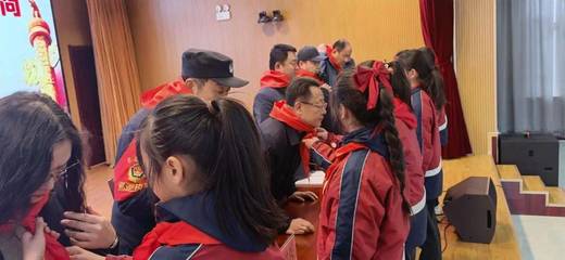 【教育动态】济南市长清区丹凤小学开展法治教育进校园主题活动